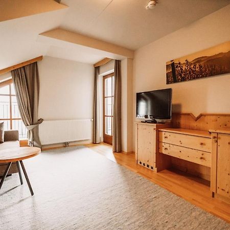 Weinhotel Maitz Wolfgang Ratsch an der Weinstraße Buitenkant foto