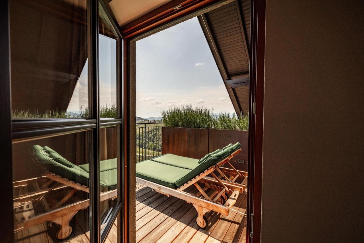 Weinhotel Maitz Wolfgang Ratsch an der Weinstraße Buitenkant foto