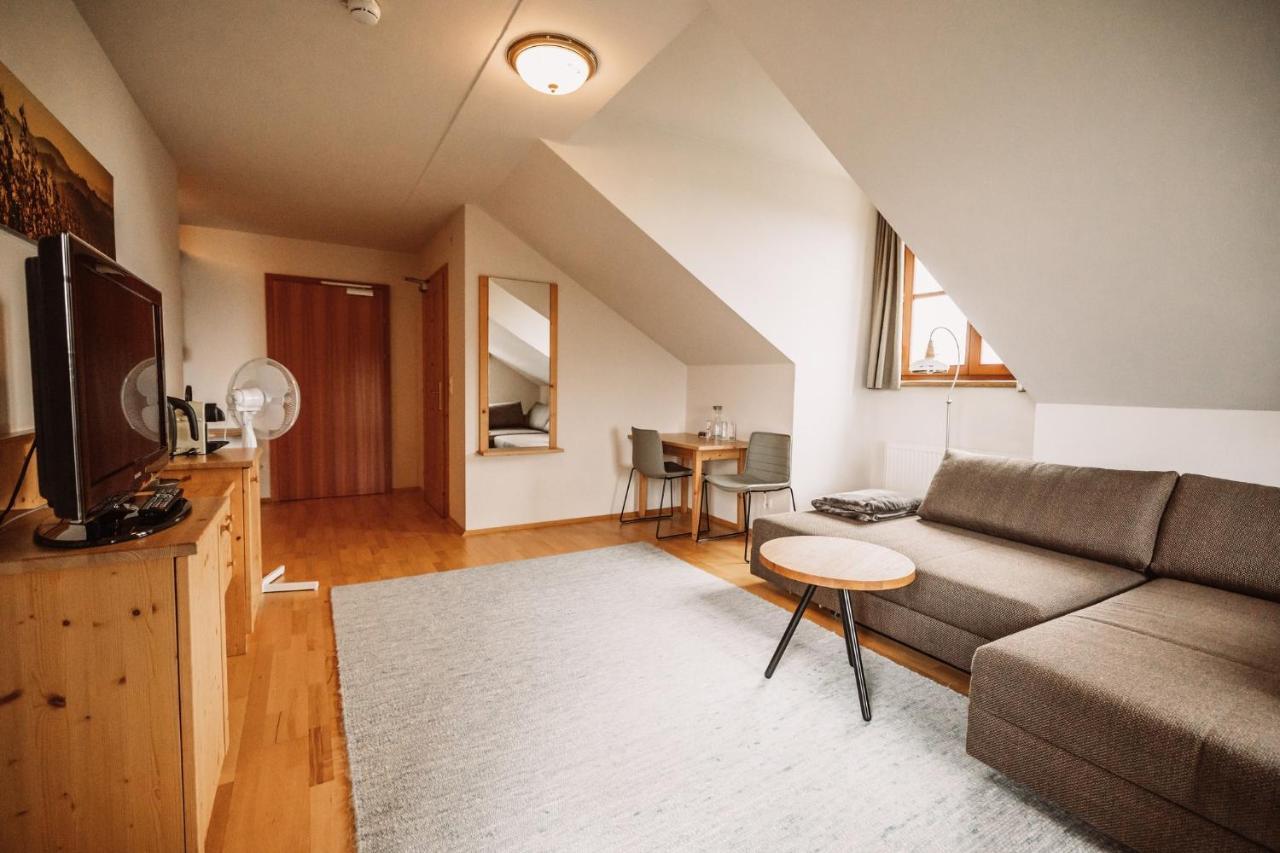 Weinhotel Maitz Wolfgang Ratsch an der Weinstraße Buitenkant foto