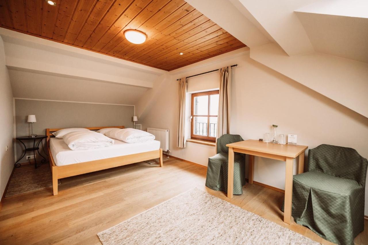 Weinhotel Maitz Wolfgang Ratsch an der Weinstraße Buitenkant foto