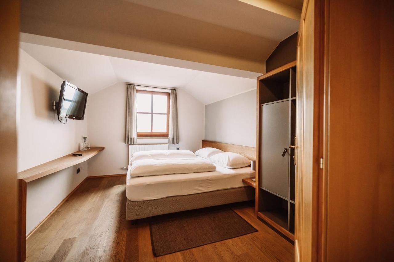 Weinhotel Maitz Wolfgang Ratsch an der Weinstraße Buitenkant foto