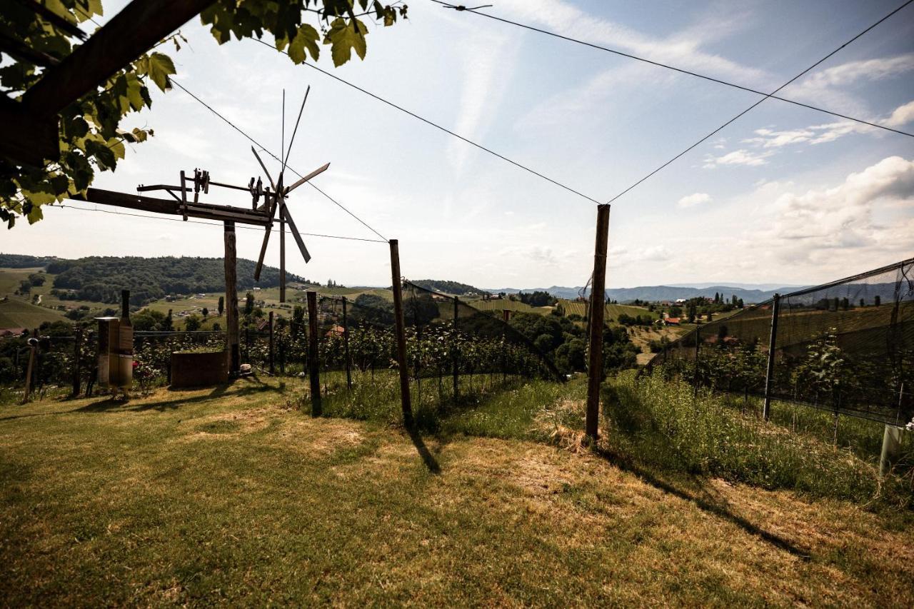 Weinhotel Maitz Wolfgang Ratsch an der Weinstraße Buitenkant foto