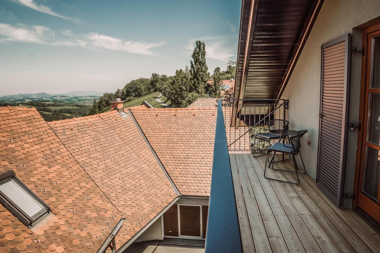 Weinhotel Maitz Wolfgang Ratsch an der Weinstraße Buitenkant foto